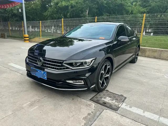 Volkswagen Magotan 2025 Facelift Public Edition 330TSI DSG Luxury