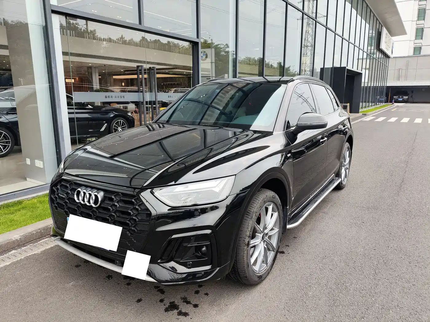 Audi Q5L 2024 Model 40 TFSI Luxury Dynamic
