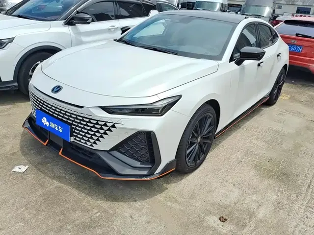 Changan UNI-V 2024 2.0T High Performance Edition