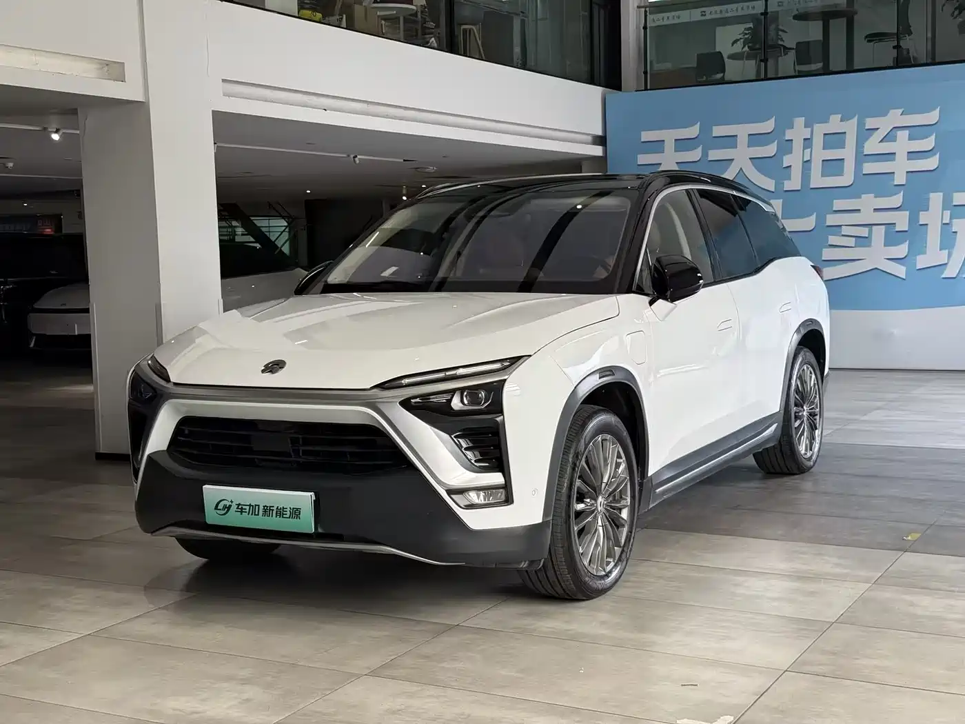 NIO ES8 2018 355KM Base Model 7-Seater Version