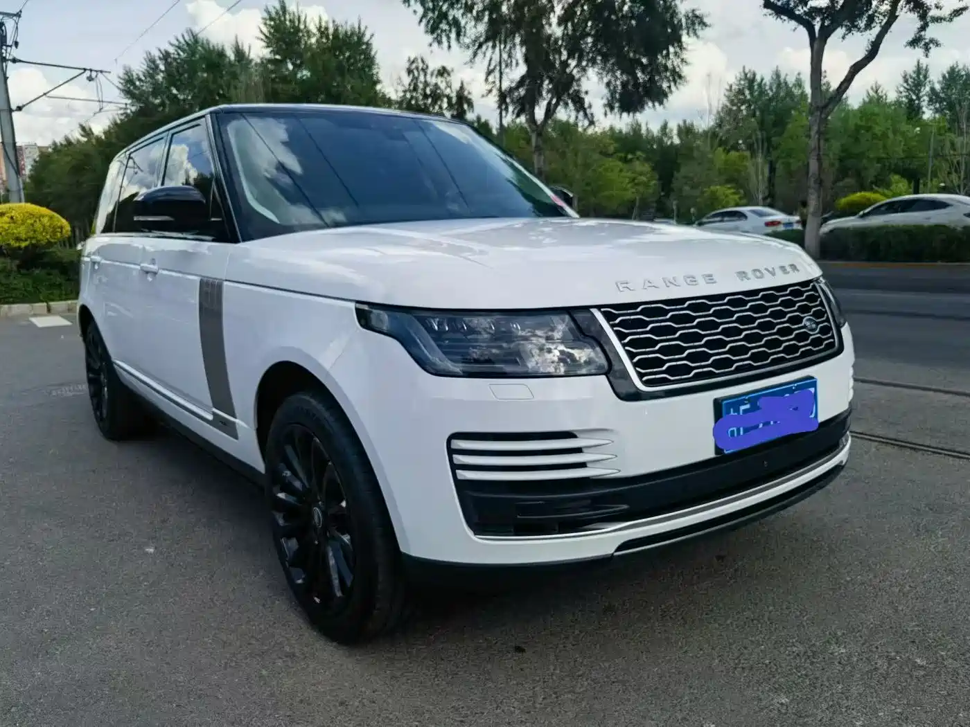 Land Rover Range Rover 2021 3.0 L6 Heritage Extended Classic Edition