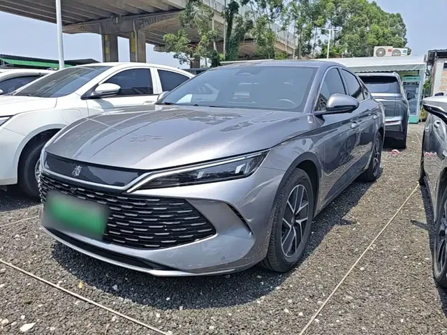 BYD Qin L 2024 DM-i 120KM Superior Edition