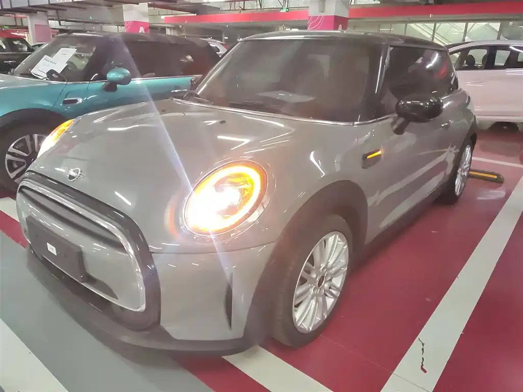 MINI MINI 2022 Facelift 1.5T COOPER Classic