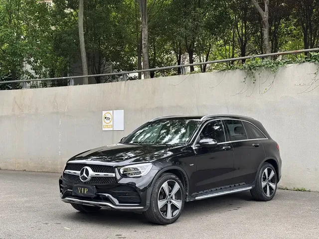 Mercedes-Benz GLC 2022 Facelift GLC 300 L 4MATIC Dynamic Collector's Edition
