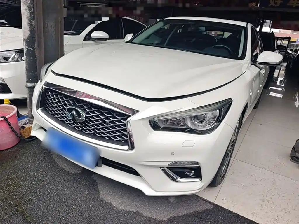 Infiniti Q50L 2018 2.0T Leisure Edition (China VI)
