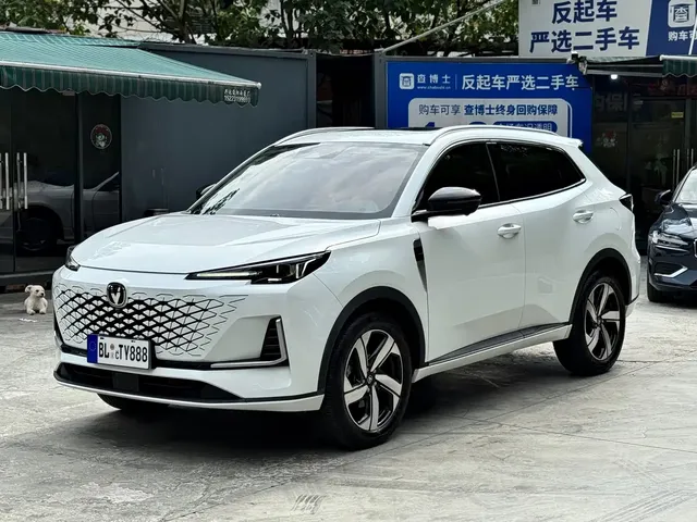 Changan CS55 PLUS 2024 3rd Generation 1.5T DCT Premium