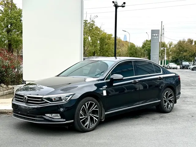 Volkswagen Magotan 2021 330TSI DSG 30th Anniversary Edition