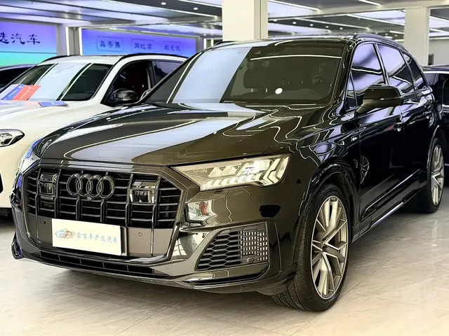 Audi Q7 2023 55 TFSI quattro S line Ice & Snow Sport Edition