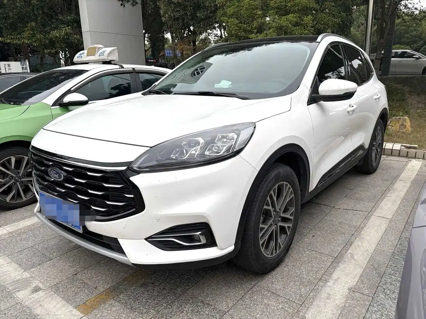 Ford Escape 2020 EcoBoost 245 2WD Premium Edition