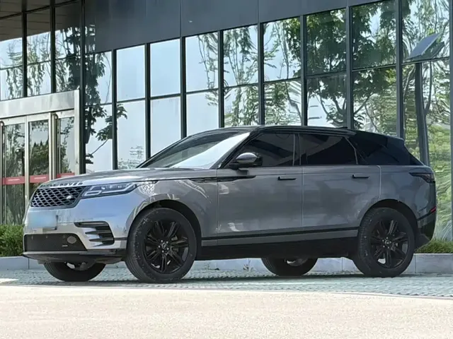 Land Rover Range Rover Velar 2023 250PS Gloss Black Collector's Edition