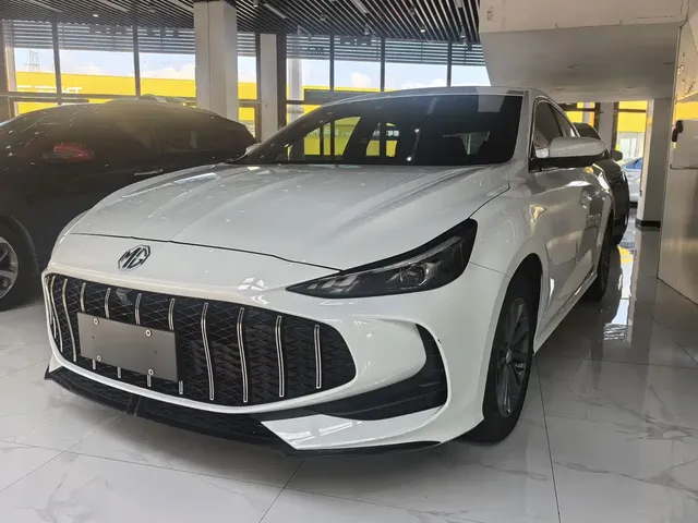 MG 5 2025 180DVVT Global Luxury Edition