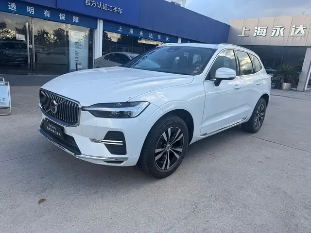 Volvo XC60 2024 B5 AWD Zhiyi Luxury Edition