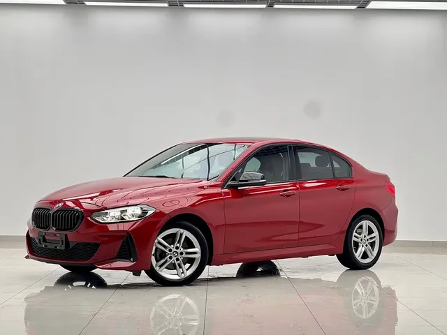 BMW 1 Series 2021 120i M Sport Shadow Edition