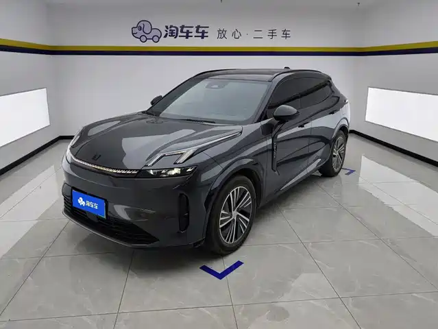 Lynk & Co 08 EM-P 2025 120km Long Range Halo