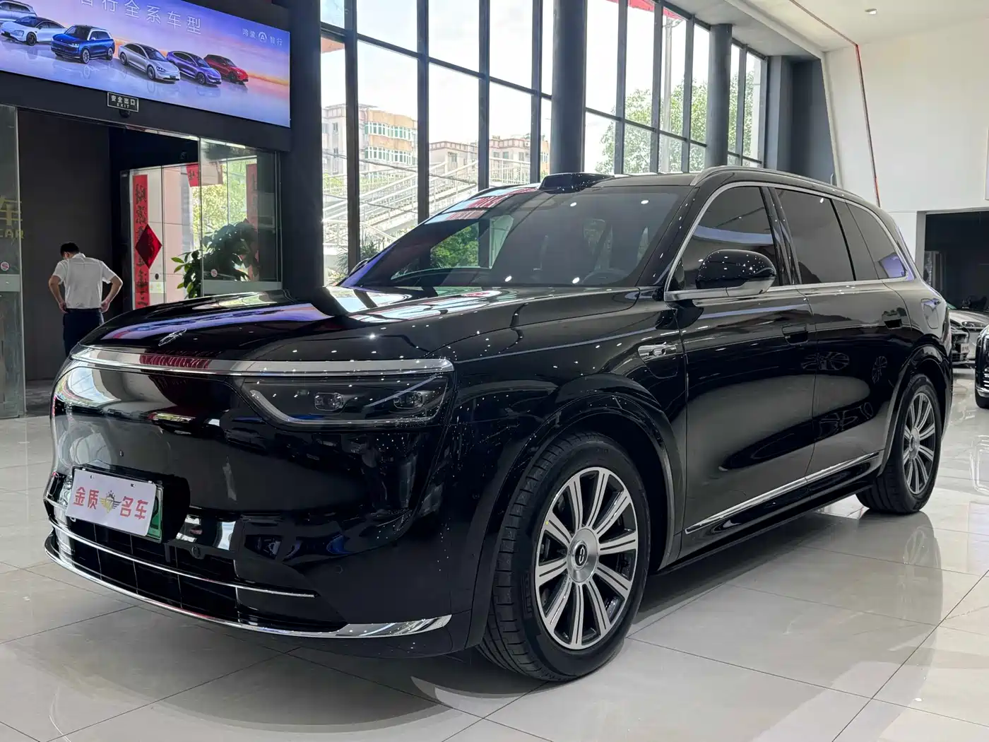 AITO Wenjie AITO M8 2025 Model Extended Range Ultra Edition 53.4kWh 5-Seater