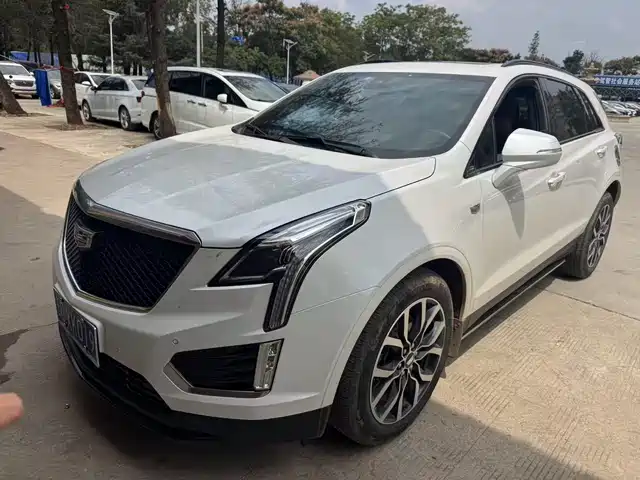 Cadillac XT5 2022 2.0T AWD Luxury (Hummingbird Edition)