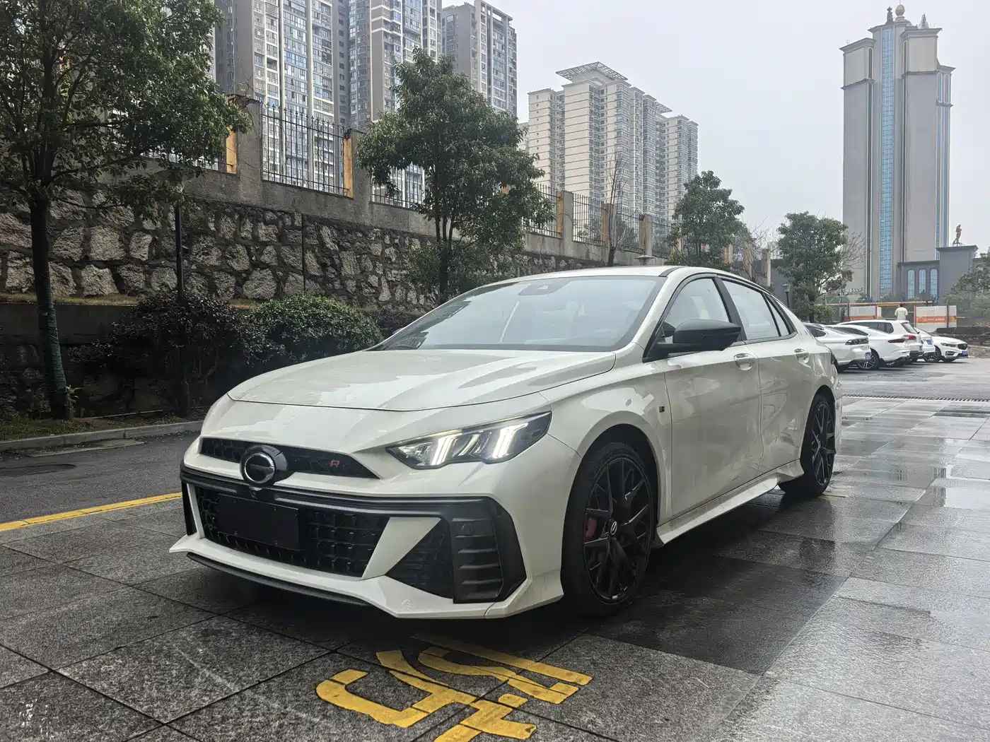 GAC Trumpchi Emkoo 2023 400T Auto R MAX