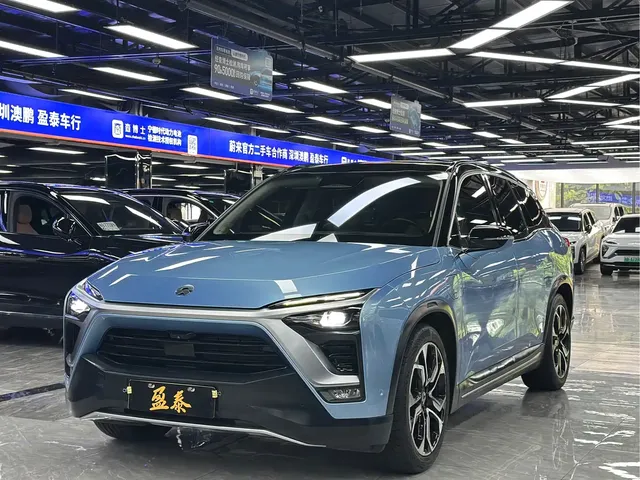 NIO ES8 2018 Founder Edition