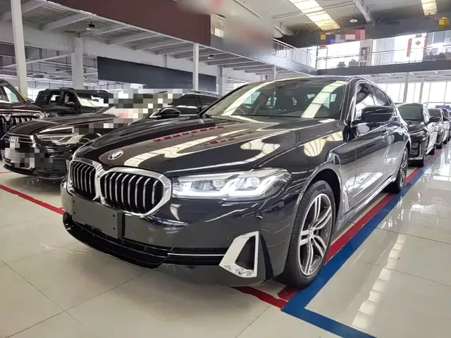 BMW 5 Series 2023 530Li xDrive Luxury Package