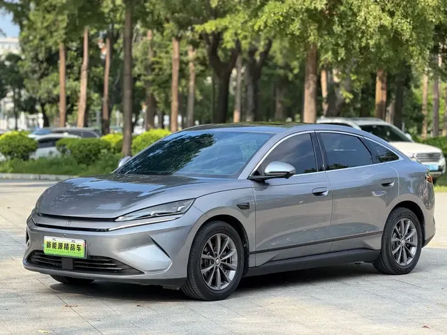 BYD Qin L 2025 EV 470KM Leading Edition