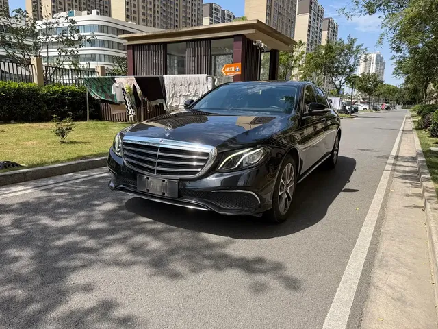 Mercedes-Benz E-Class 2019 E 260 L Sport