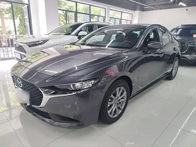 Mazda 3 Axela 2023 2.0L Auto Zhiqing