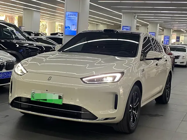 AITO Wenjie AITO M5 2025 Extended Range Ultra AWD