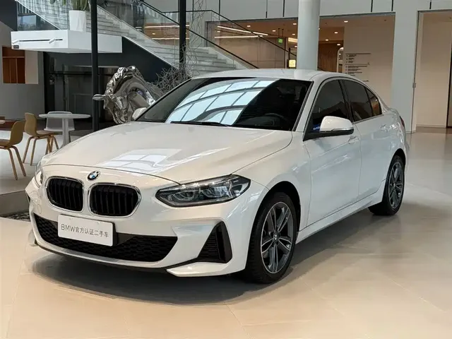 BMW 1 Series 2021 120i M Sport