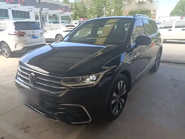 Volkswagen Tiguan L 2023 Facelift 330TSI Auto FWD R-Line Premium