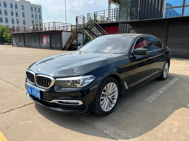 BMW 5 Series 2018 Facelift 530Li Leading Luxury Package