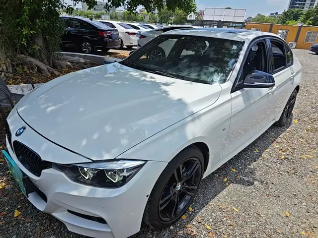 BMW 3 Series 2019 320i M Sport Black Night Edition