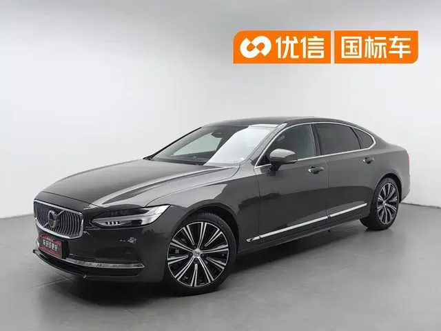 Volvo S90 2023 B5 Intelligent Vision Luxury Edition