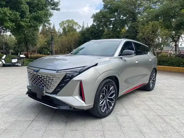 Changan Oshan Z6 2022 Blue Whale 1.5T DCT Intelligent Leader