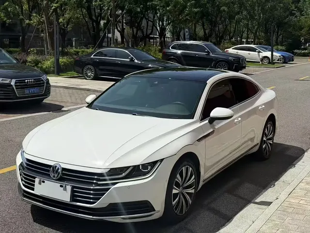 Volkswagen FAW-Volkswagen CC 2020 330TSI Glamour Version China VI