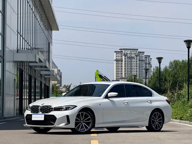BMW 3 Series 2024 325Li M Sport Package