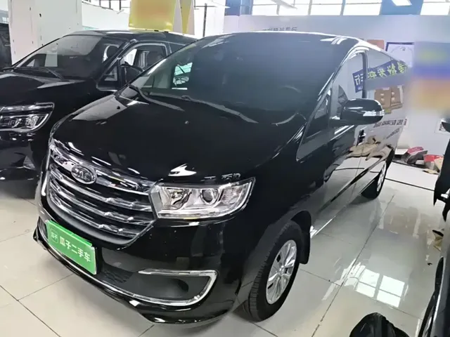 JAC Refine M3 2023 PLUS 1.5T 7/8-seater Smart Connect Edition