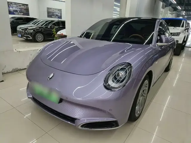 Ora Lightning Cat 2022 555km Premium Edition