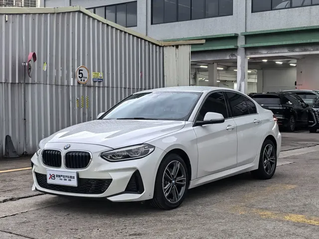 BMW 1 Series 2022 120i M Sport