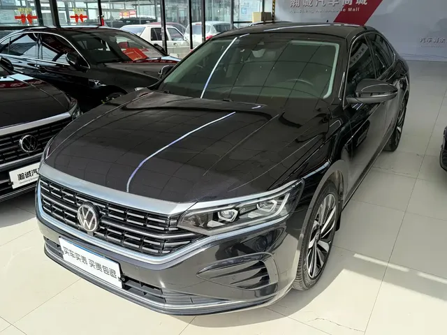 Volkswagen Passat 2022 330TSI Luxury Edition