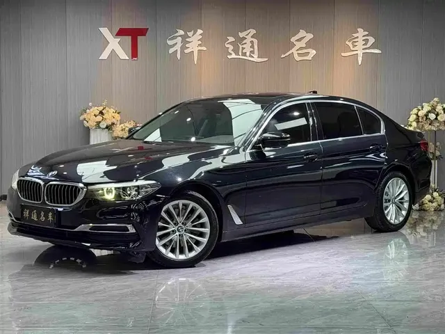 BMW 5 Series 2020 525Li Luxury Package