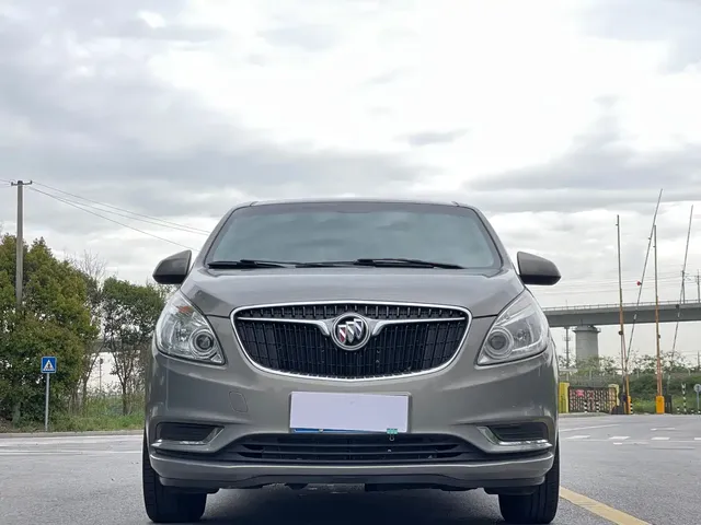 Buick GL8 2017 25S Luxury China V