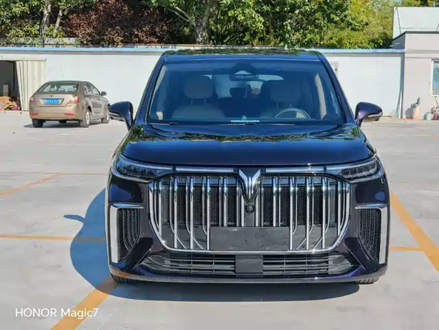 Voyah Auto Voyah Dreamer 2024 PHEV Extended Range Premium Edition