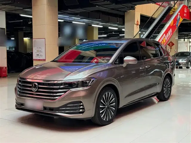 Volkswagen Viloran 2020 380TSI Premium