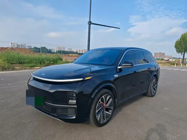 Li Auto Li L8 2023 Pro