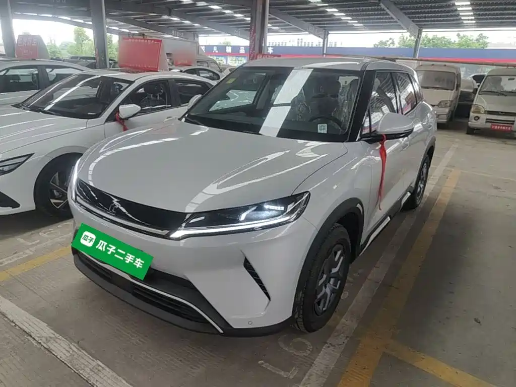 BYD Yuan UP 2025 Model 301KM Navigator