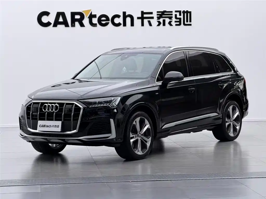 Audi Q7 2023 55 TFSI quattro S Premium