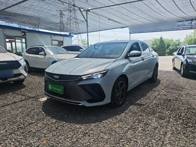 Geely Emgrand L HiP 2022 1.5TD-DHT Pro 100KM Super Rui