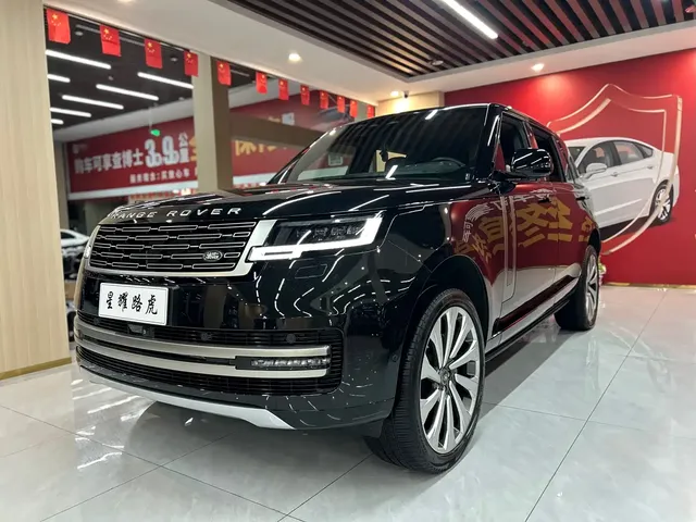 Land Rover Range Rover 2023 3.0 L6 400PS Golden Age 7-Seater Long Wheelbase