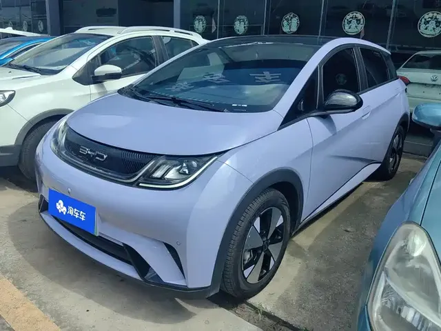 BYD Dolphin 2023 420km Fashion Edition