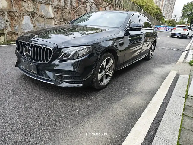 Mercedes-Benz E-Class 2018 E 200 L Sport